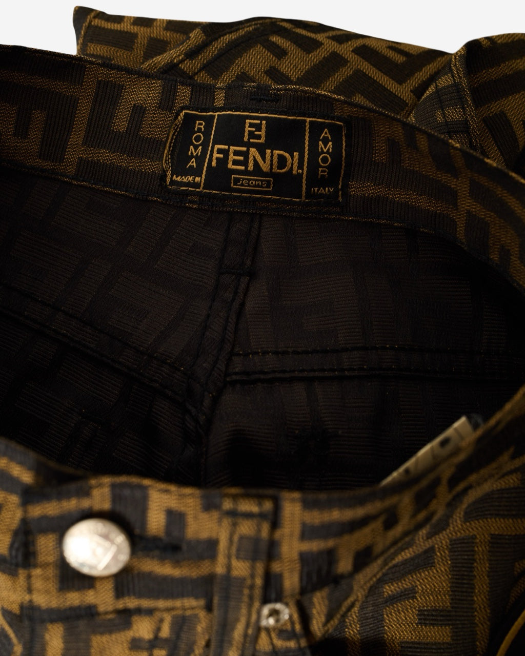 Fendi Zucca Jeans 40 IT – Irene Buffa