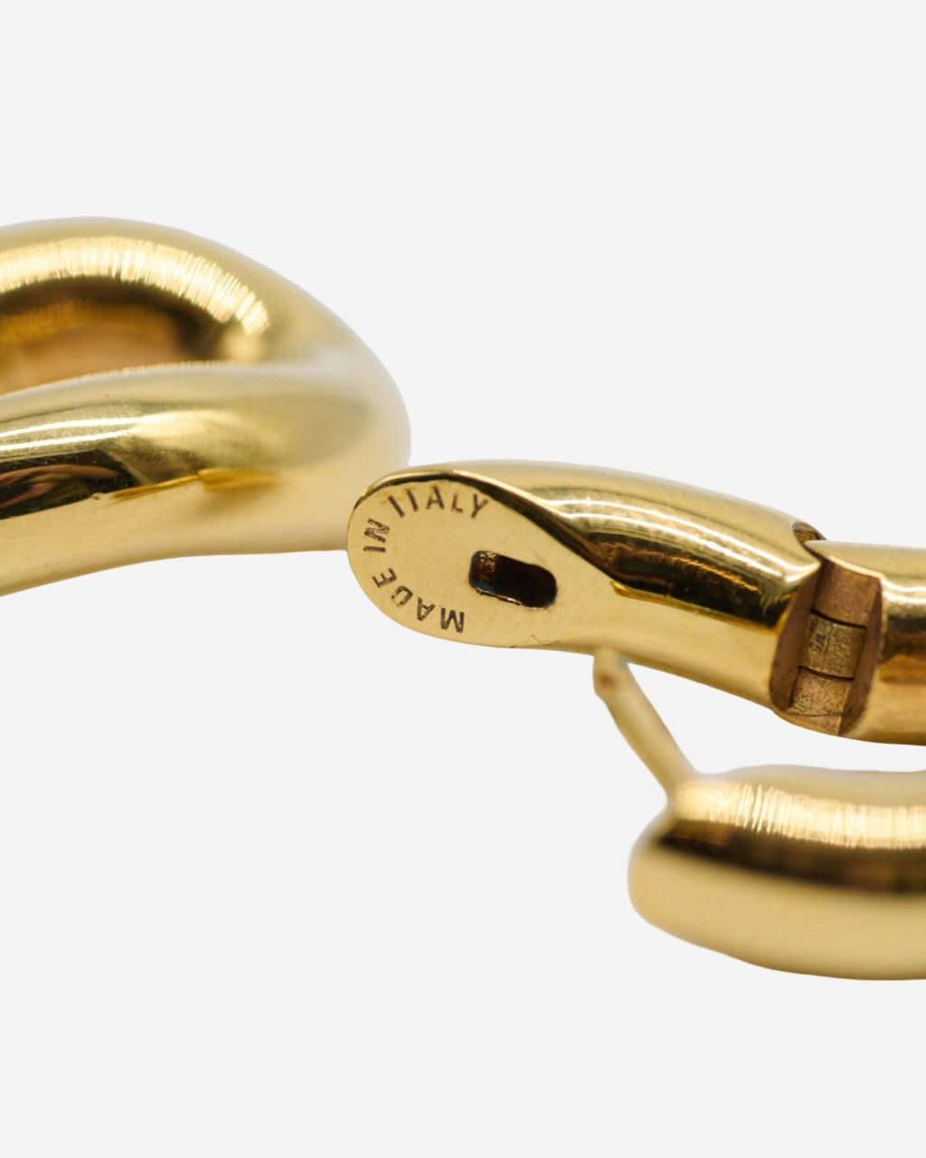 Aretes Balenciaga
