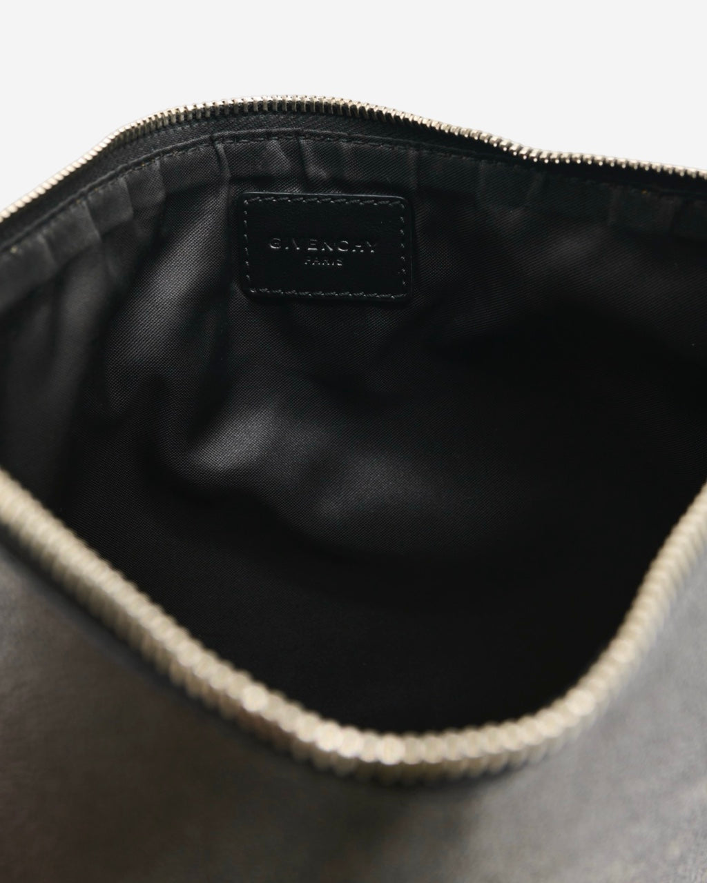 Pouch Givenchy Rottweiler