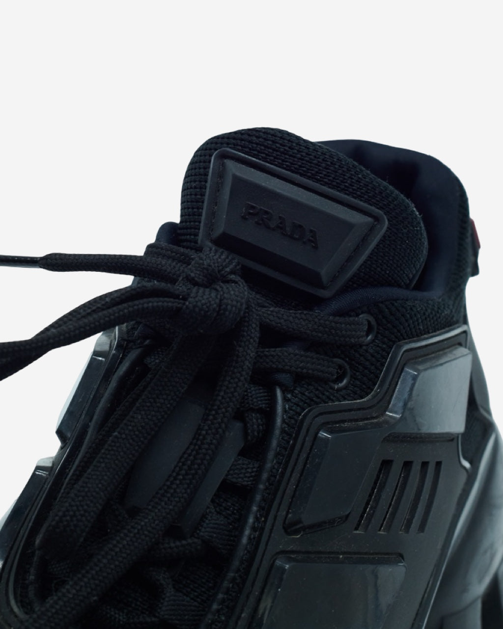 Tenis Prada Cloudbust 37.5