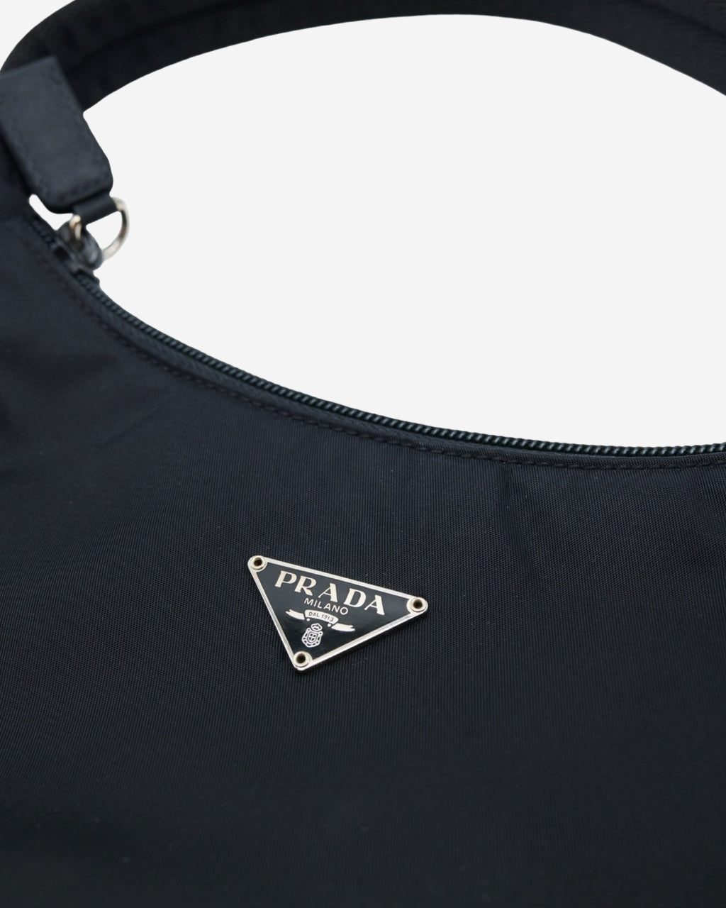 Bolsa Prada Re-Edition Vintage