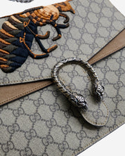 Bolsa Gucci Dionysus GM Supreme Bee