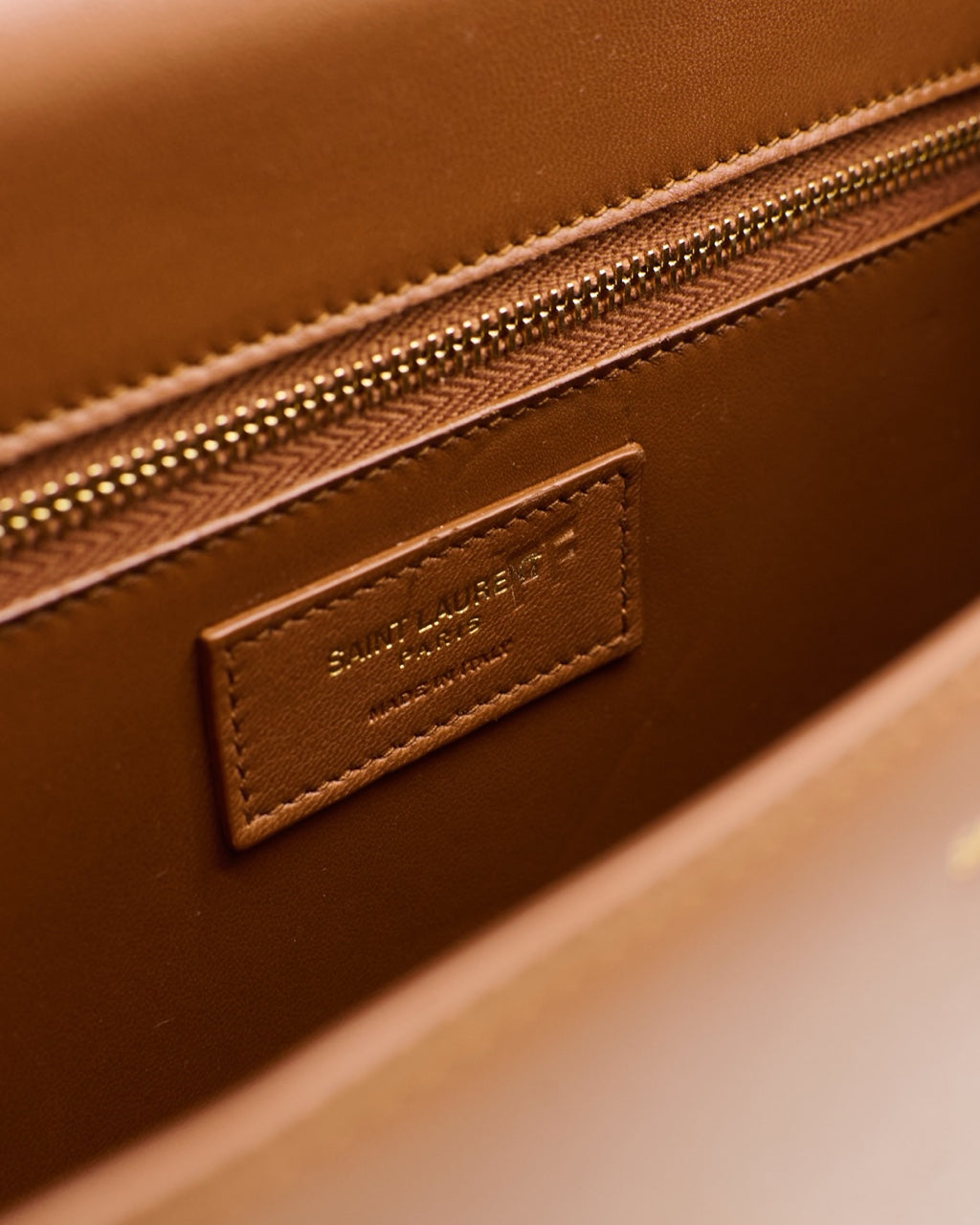 Saint Laurent Crossbody Le Carré Bag