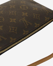 Bolsa Louis Vuitton Monogram Pochette