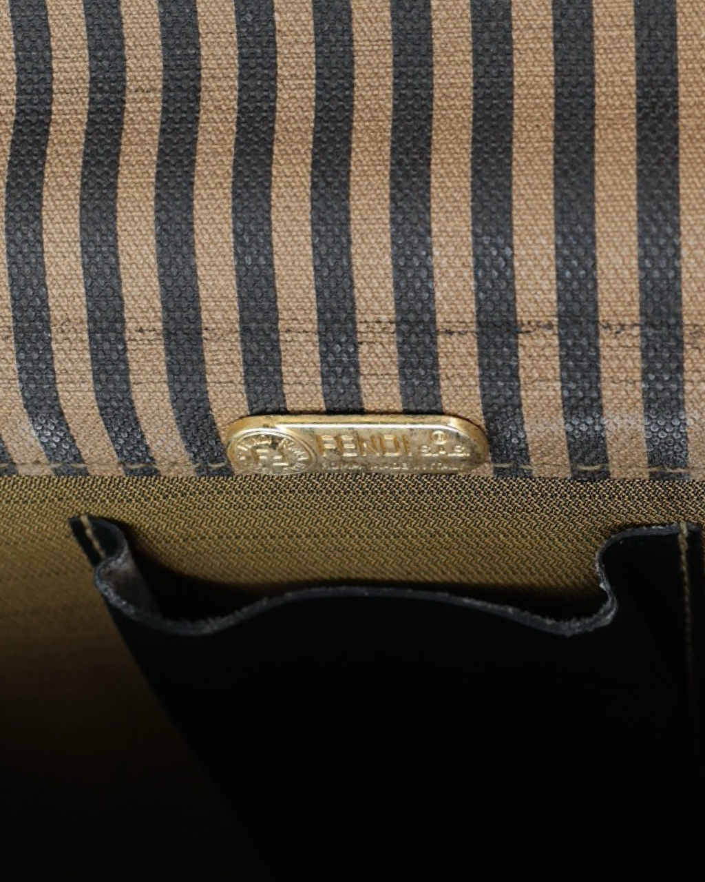 Portafolio Vintage Fendi