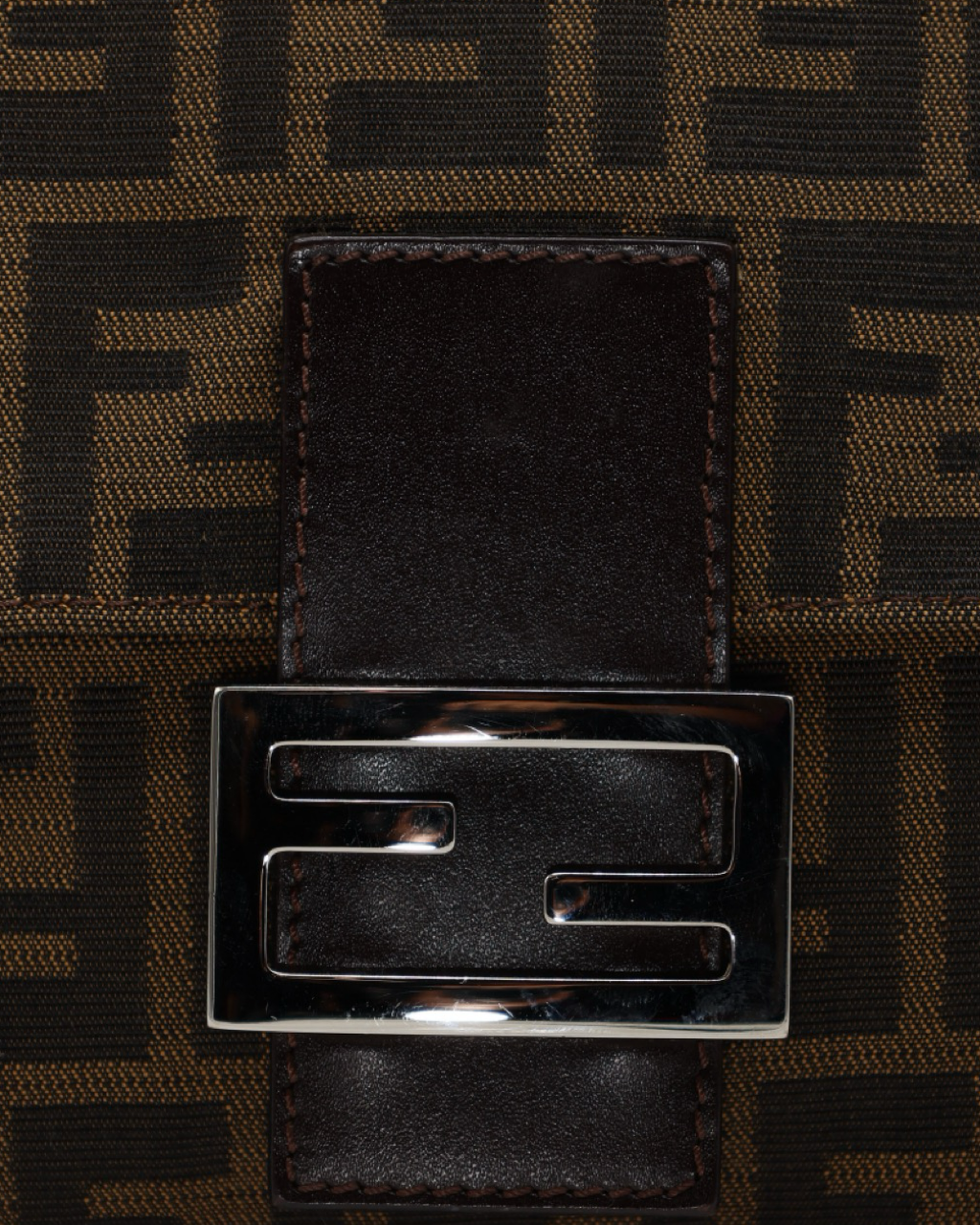 Bolsa Fendi Mamma Baguette