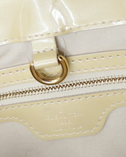 Louis Vuitton Vernis Wilshire Bag