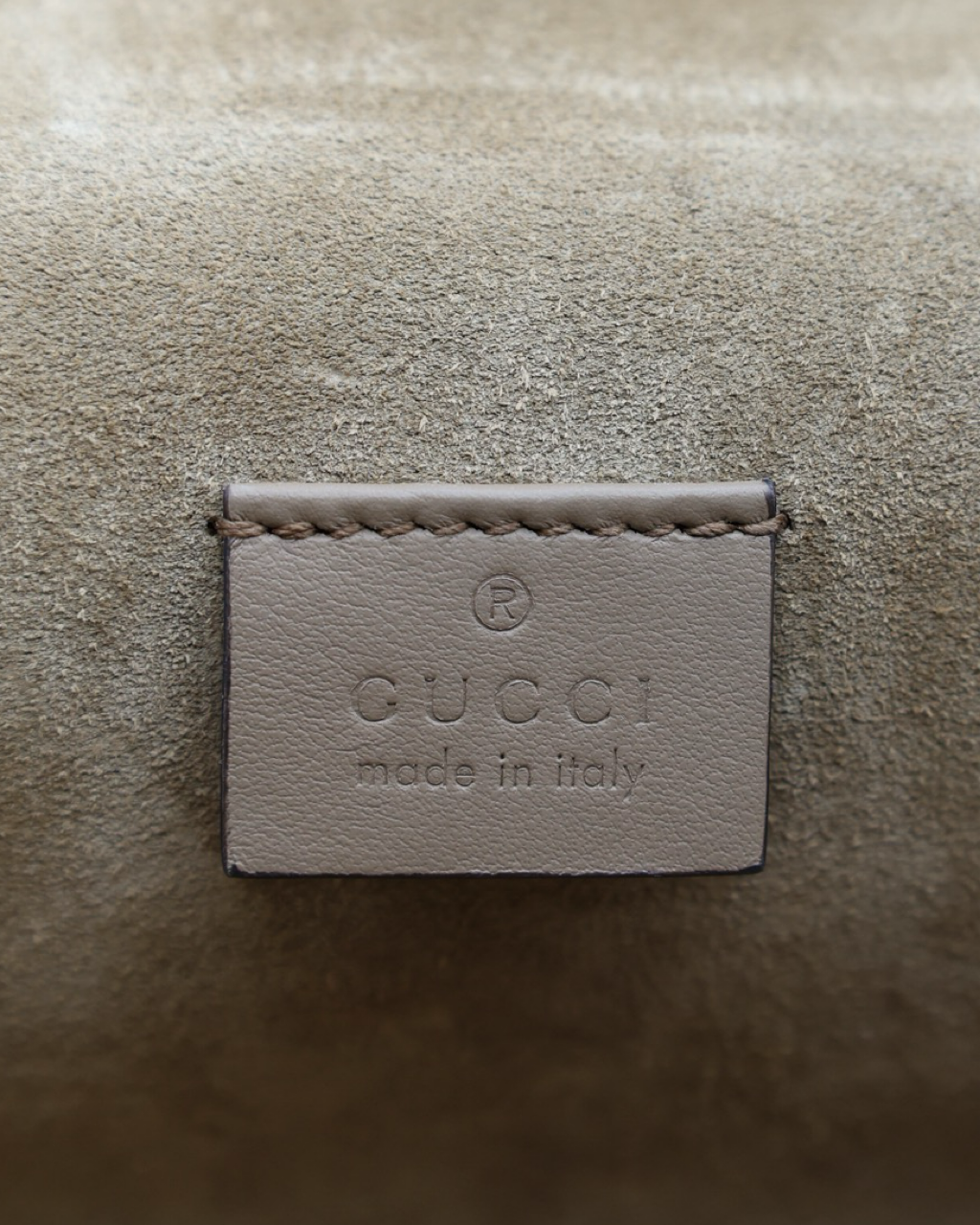 Gucci Dionysus Medium Bag