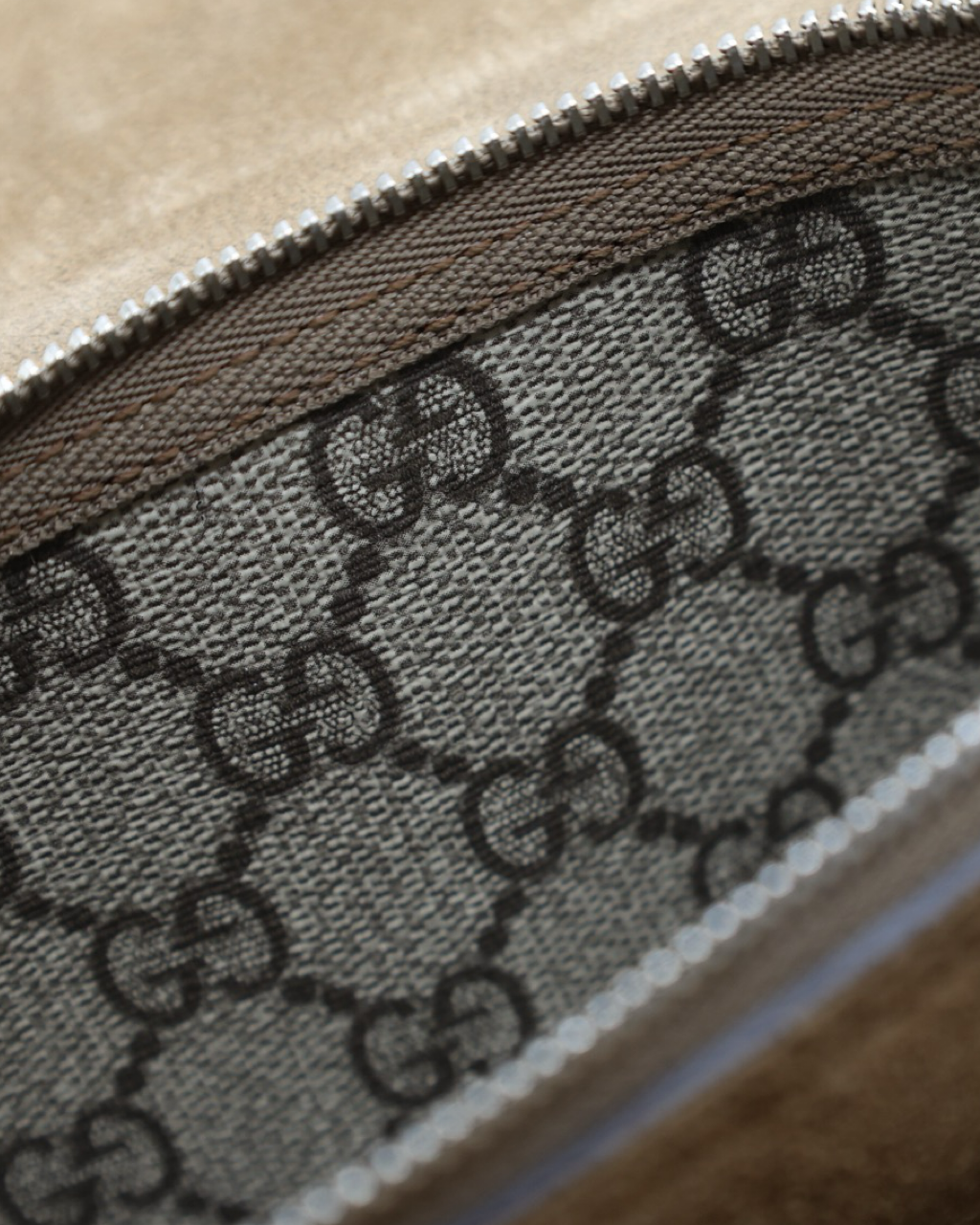 Gucci Dionysus Medium Bag