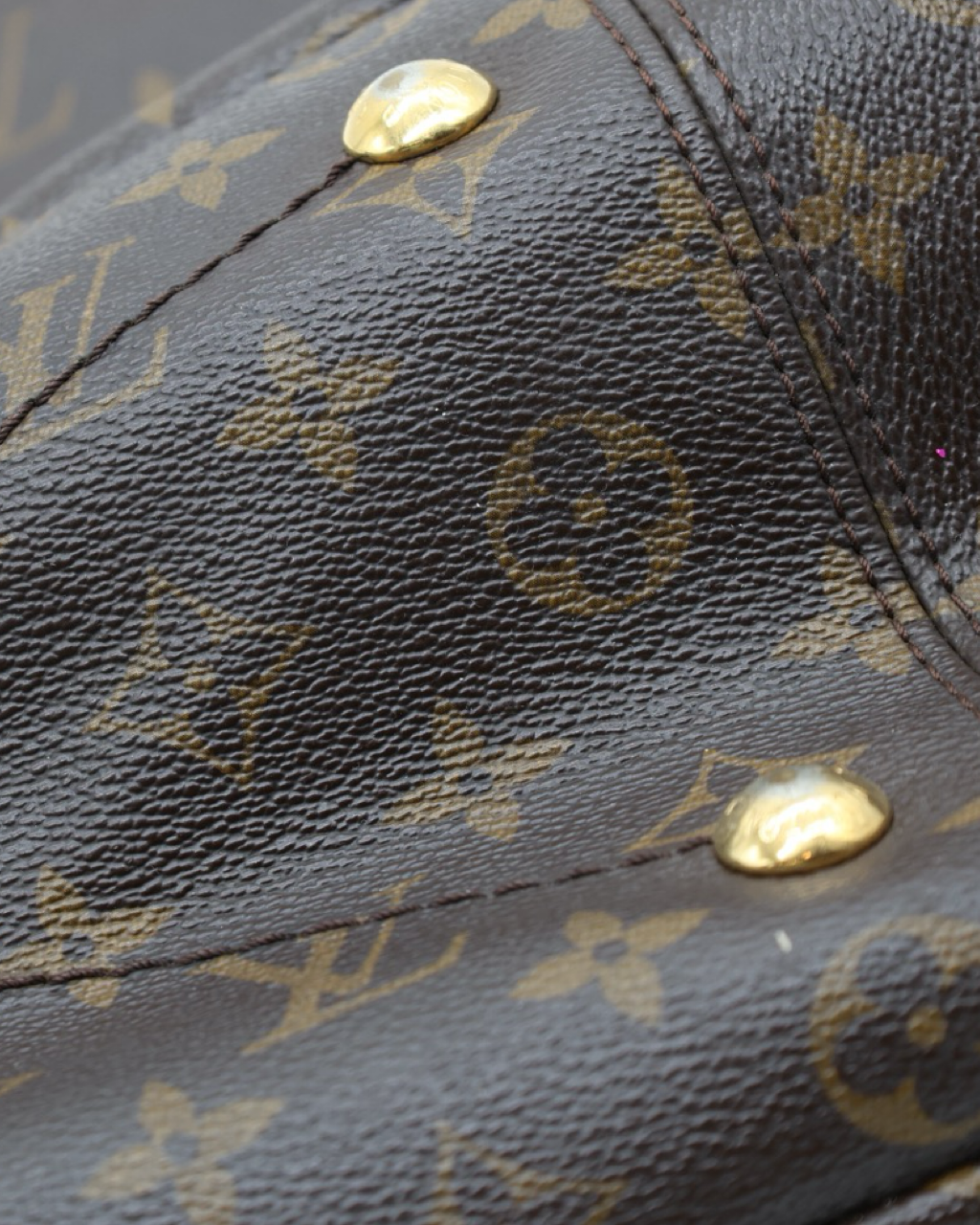 Bolsa Louis Vuitton Artsy Canvas Monogram