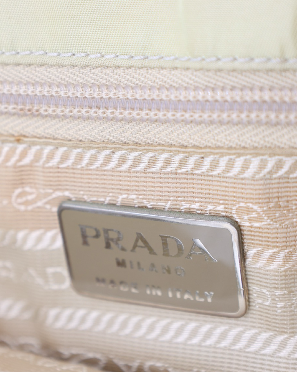 Bolsa Prada Python Crossbody
