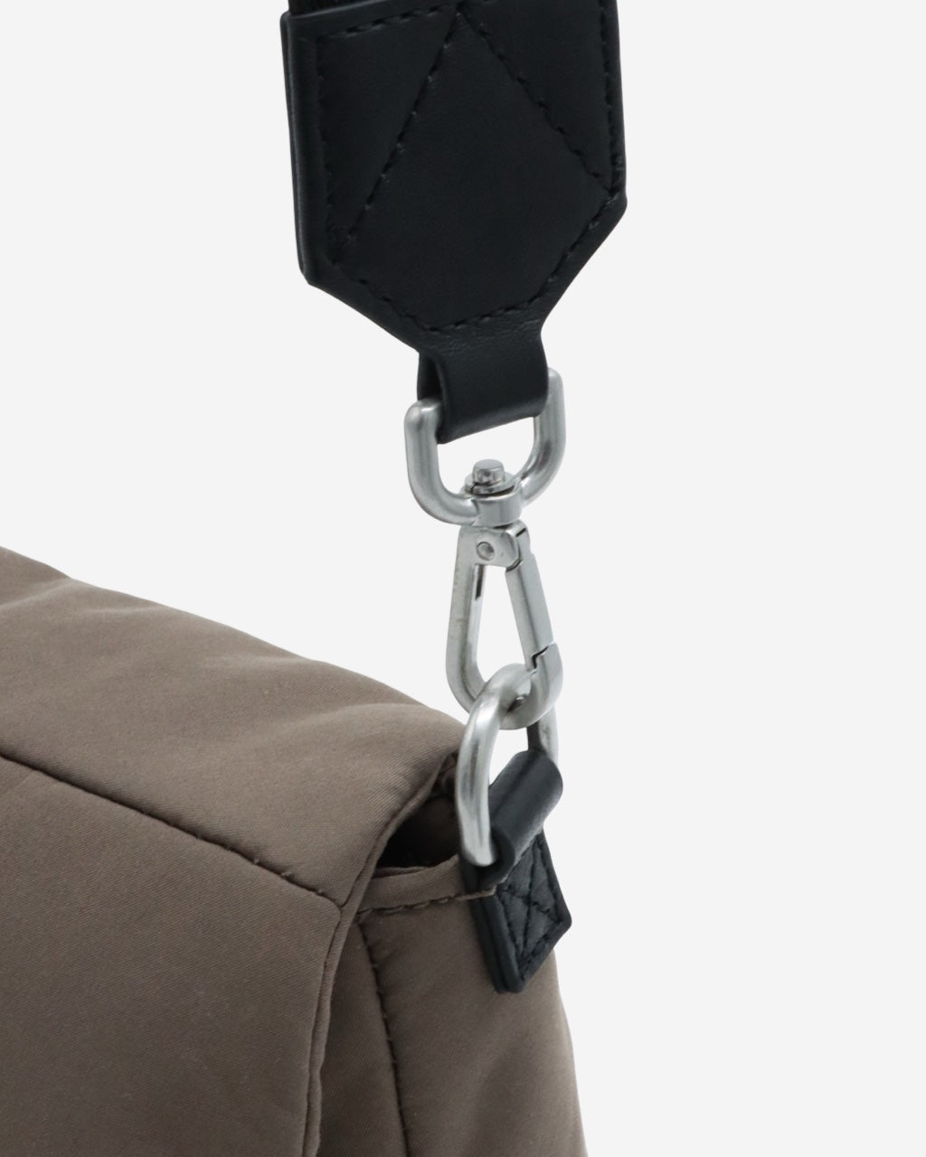 Bolsa Ami Crossbody
