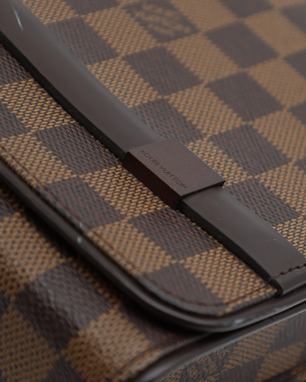 Bolsa Louis Vuitton Tribeca Damier Ebene