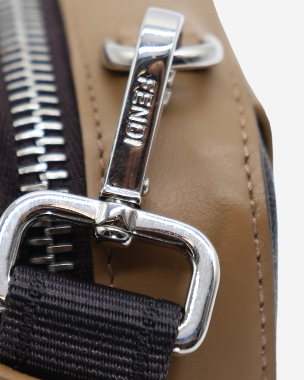 Bolsa Fendi Bag Case