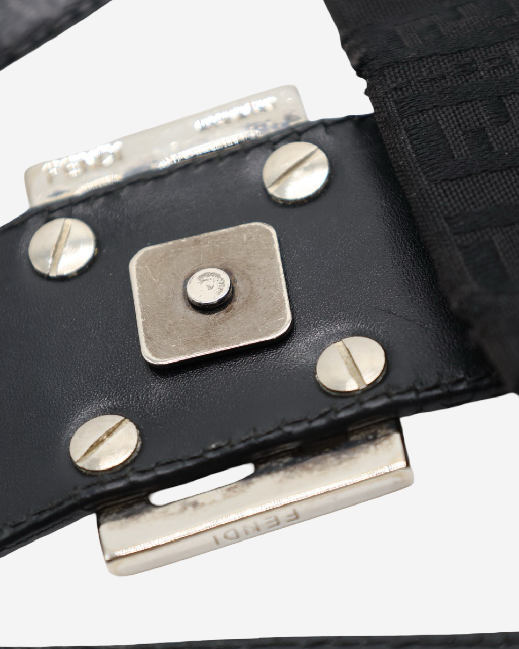 Bolsa Fendi Baguette